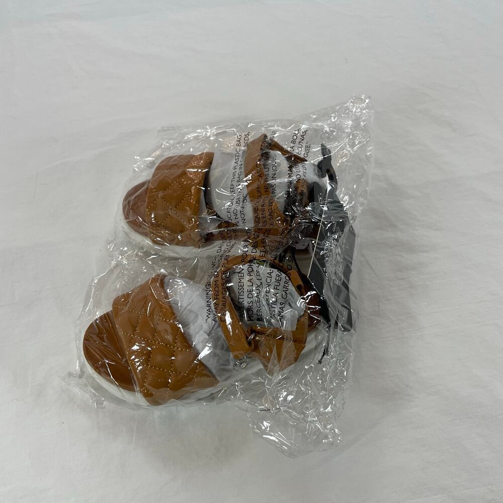 Vince Camuto Girl's Quilted Tan Charm Sandals Size 6 NWT - Picture 6 of 6